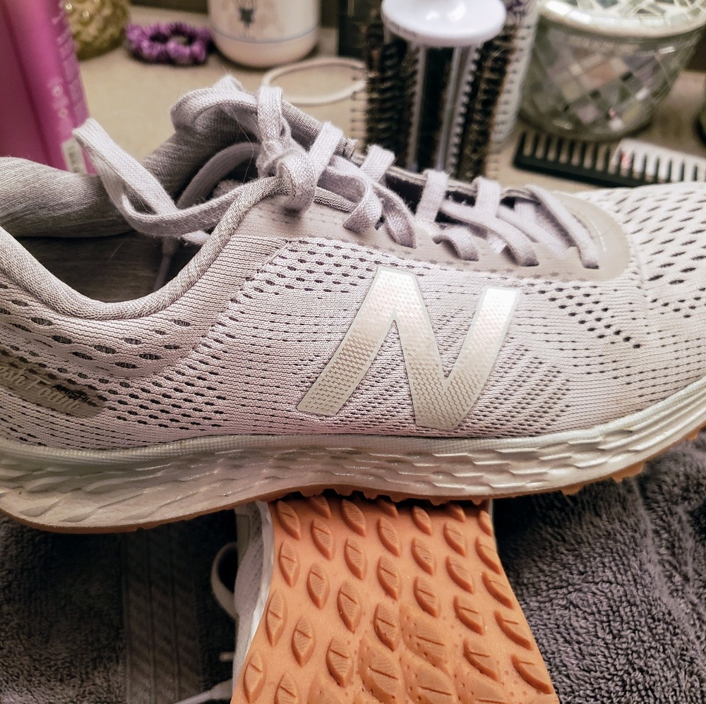 New Balance Fresh Foam Arishi Sneakers